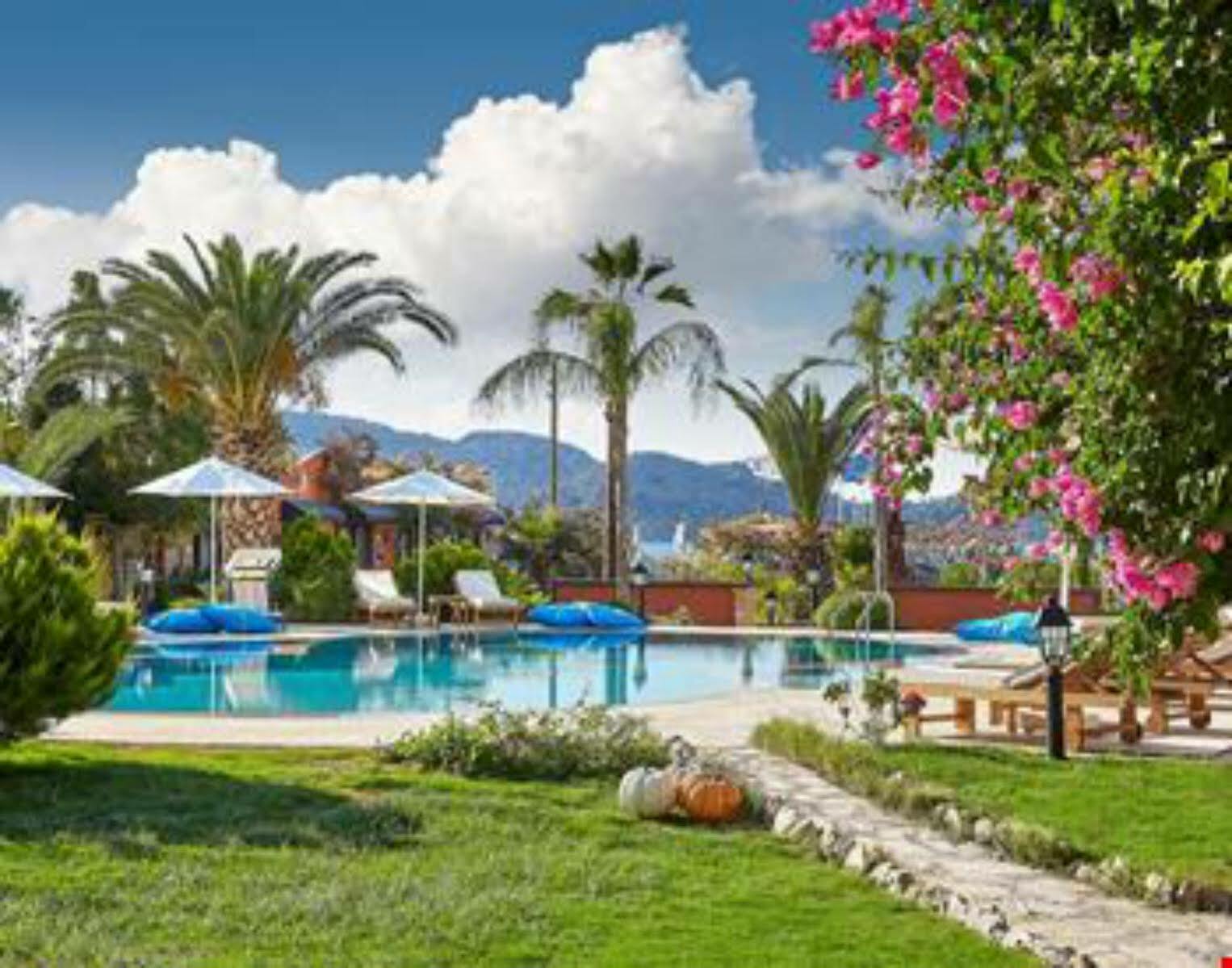 Fi Light Solto Boutique Beach Hotel Selimiye  Buitenkant foto