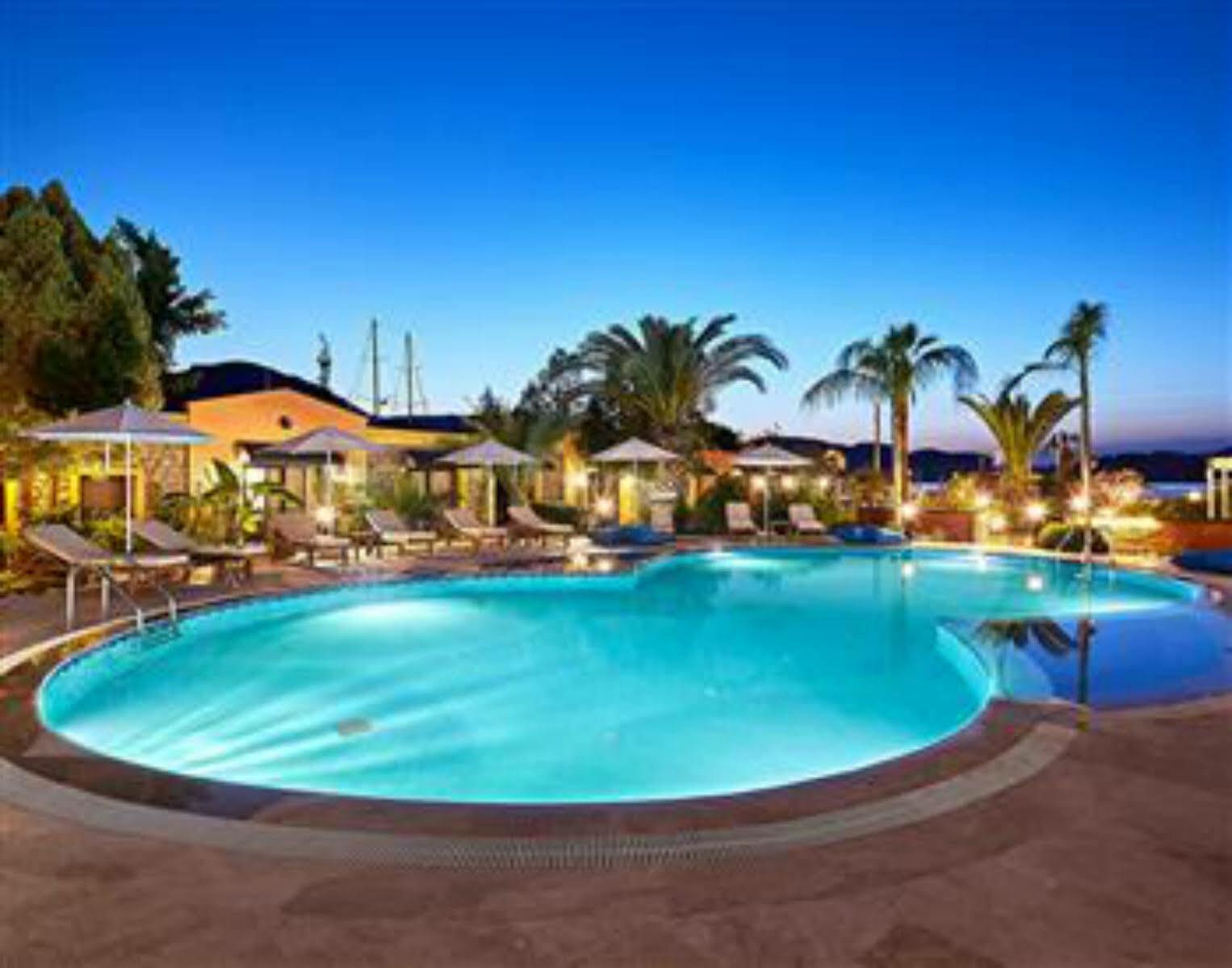 Fi Light Solto Boutique Beach Hotel Selimiye  Buitenkant foto